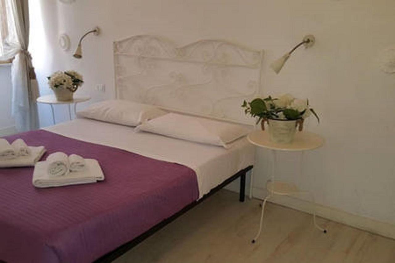 Apartemen 65 m² dengan 2 kamar tidur dan 1 kamar mandi pribadi di Vatican Rome Bagian luar foto